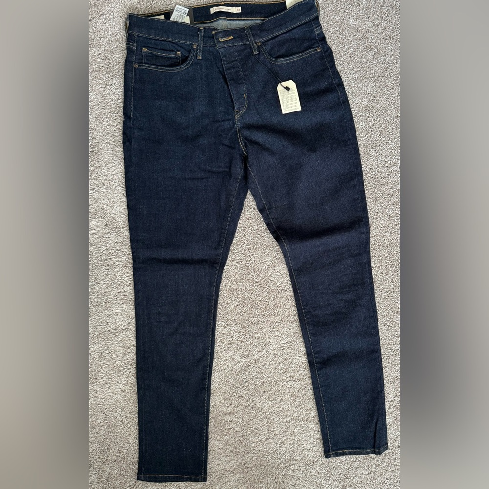 Levi’s Premium 311 shaping skinny jeans - Picture 3 of 8